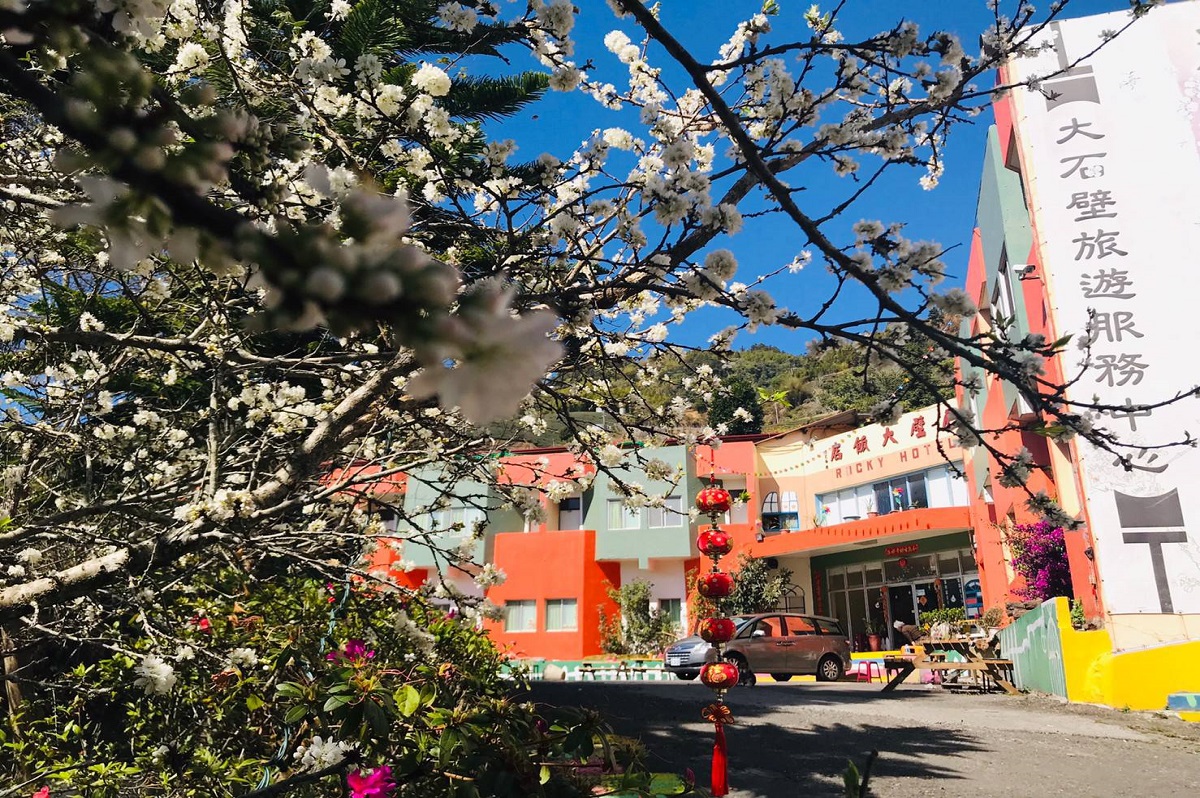 石壁大飯店外觀.img