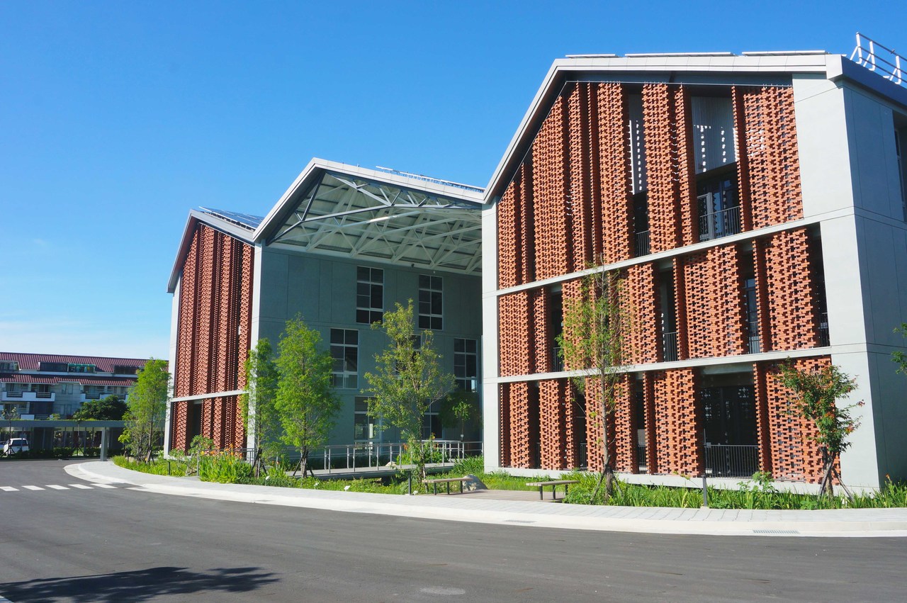 阿古力社會企業股份有限公司由財團法人豐泰文教基金會於2016年獨資成立，以推廣永續農業、促進食品安全、提升有機農業產值為目標，整合在地有機、友善農友，協助小農生產與銷售，喜愛自然、重視健康。.img