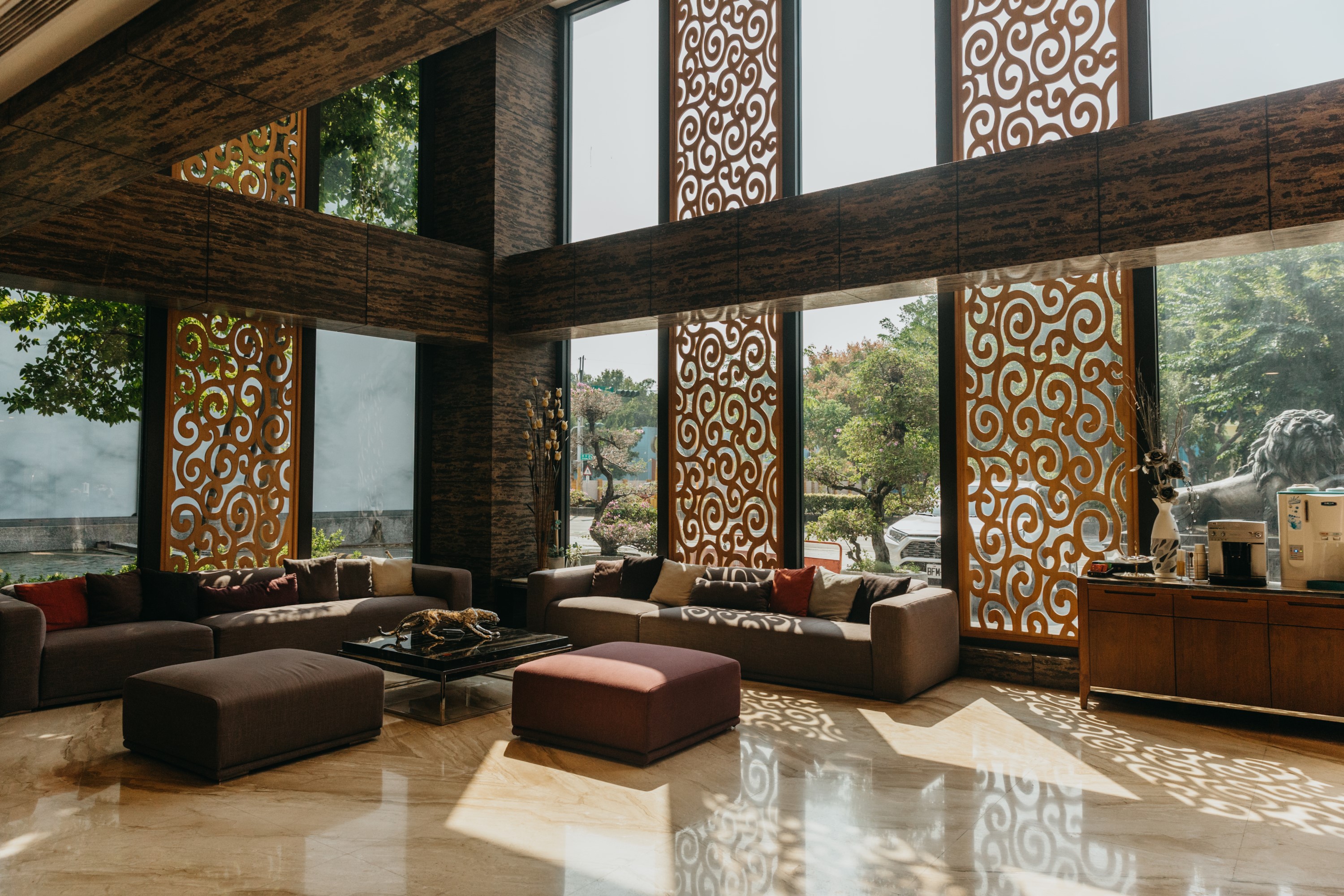 御品王朝旅店.img